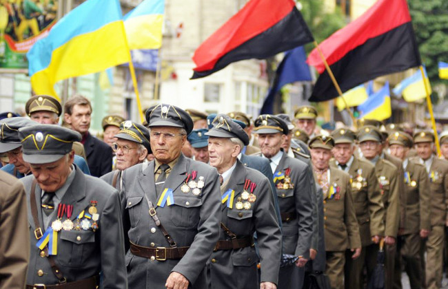 Статус ветеранов ОУН-УПА в Украине: Порошенко подписал закон