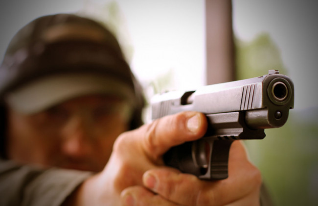 ЧП в Харькове: пьяный мужчина стрелял в полицейских