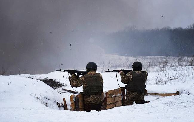 Бои на Донбассе: боевики применили тяжелое вооружение и понесли потери
