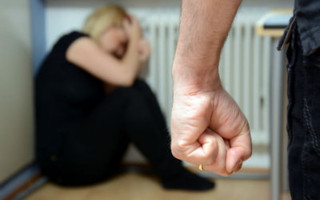 Горе-чоловік до смерті забив колишню дружину