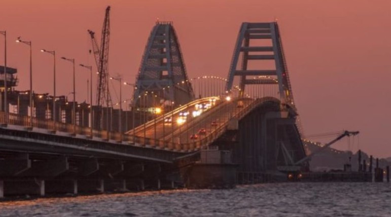 Разобрать Крымский мост: экс-советник Путина выступил с неожиданным предложением