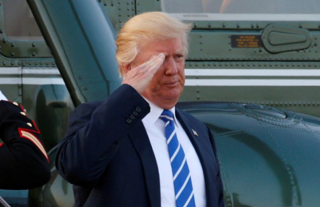 Трамп «откосил» от армии: СМИ раскрыли диагноз