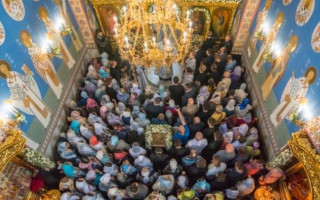 Беспрецедентный случай: УПЦ МП угрожает приходу, который перешел в ПЦУ