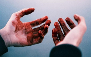 Убил женщину и пытался сжечь ее детей: на Херсонщине случилась трагедия