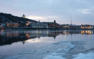 На Русановской набережной в Киеве обнаружили утопленника