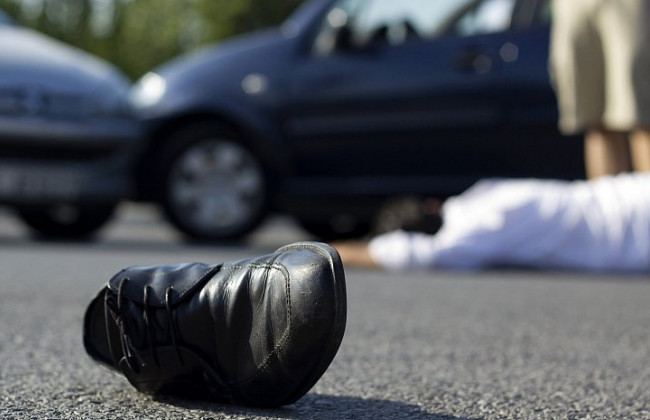 Від удару хлопця викинуло на інше авто: у Тернополі сталася жахлива ДТП