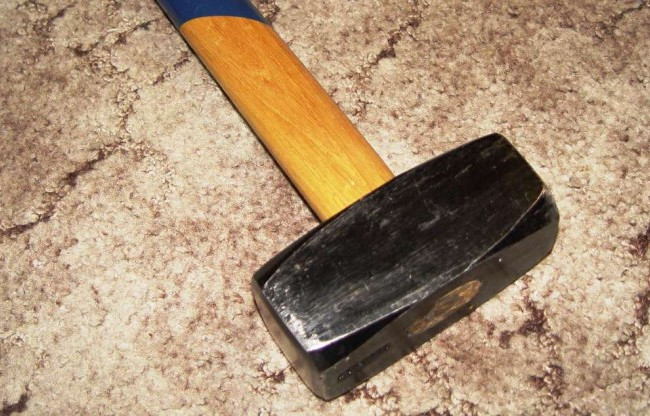 Кувалдой по голове: на Днепропетровщине случилось ужасное убийство