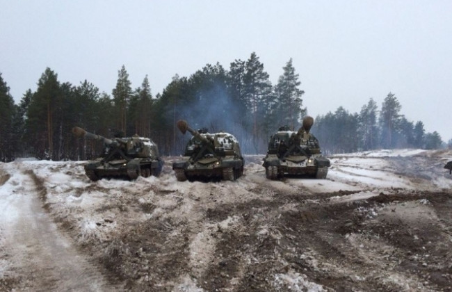 Десятки танков: найден «тайник» боевиков на Донбассе