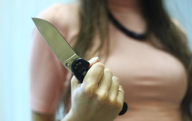 Женщина в Херсоне отрезала ухо мужу прямо за праздничным столом