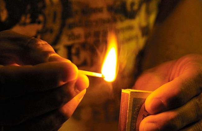 Отомстил: мужчина поджег дом бывшей возлюбленной