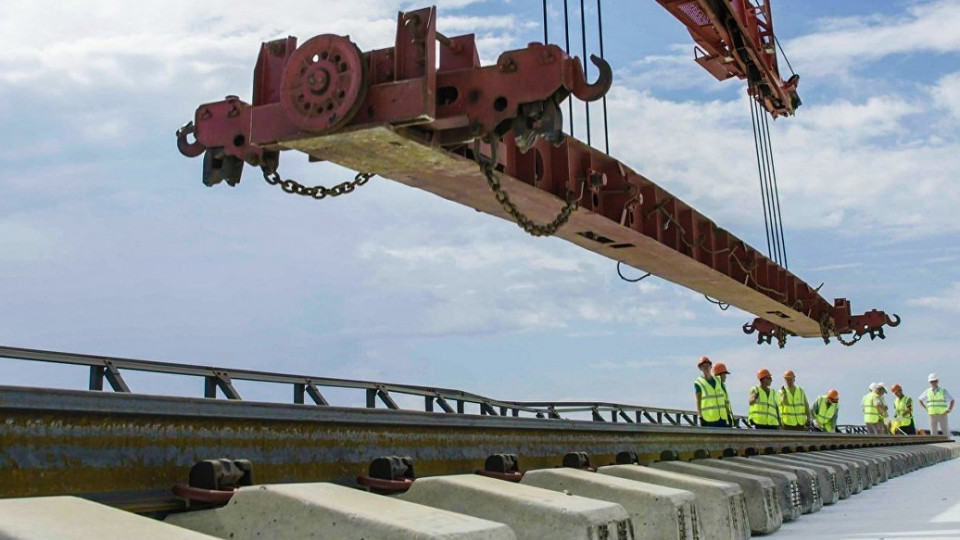 Сдвиг породы: при строительстве Крымского моста произошло новое ЧП