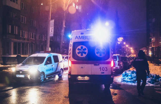 В Киеве неизвестный убил мужчину одним ударом и скрылся