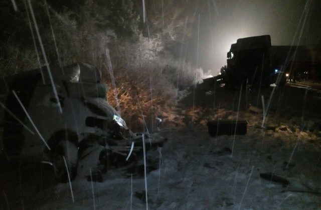 Страшное ДТП во Львовской области: есть погибшие и много пострадавших