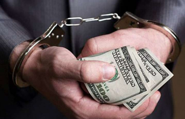 Ошукував людей на мільйони: у столиці затримали небезпечного зловмисника