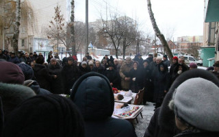 Жестокое убийство семьи: в Виннице похоронили детей и женщин