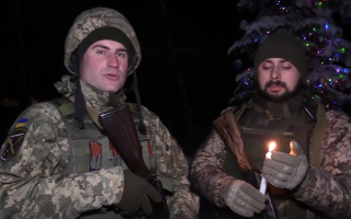 Бойцы ООС трогательно поздравили украинцев с Рождеством