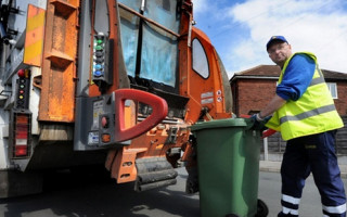 Вывоз мусора подорожал: названы новые тарифы для киевлян