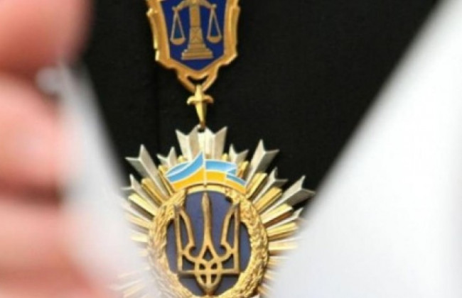 Вища рада правосуддя звільнила з посад двох суддів
