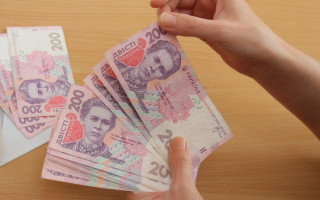 К чему приведет повышение минимальной зарплаты: неожиданный прогноз