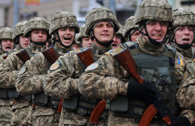 ВСУ полностью перейдут на стандарты НАТО: Порошенко назвал сроки