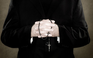 Хранил оружие и боеприпасы: во Львове задержан священнослужитель