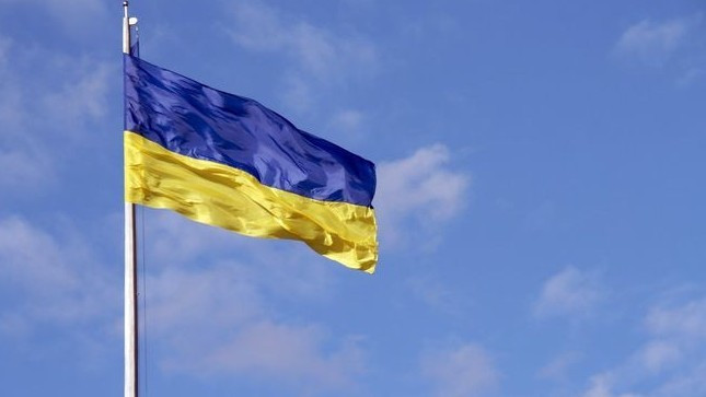 Суд покарав чоловіка, який здійснив наругу над прапором України