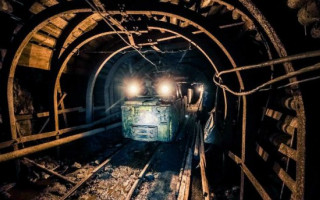 Мощный взрыв на шахте под Днепром: много пострадавших