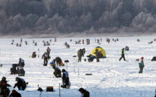 Сразу трое мужчин утонули в Киевской области