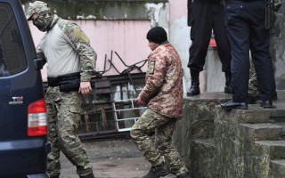 Неутешительные новости: Денисова рассказала о состоянии здоровья моряков