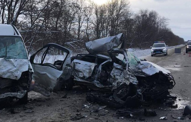 Масштабна ДТП із загиблими під Харковом: є нові подробиці