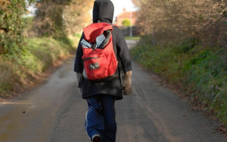 Школьники под Киевом попытались продать человека