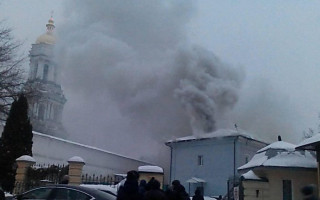 Пожар в Киево-Печерской лавре: подробности и видео