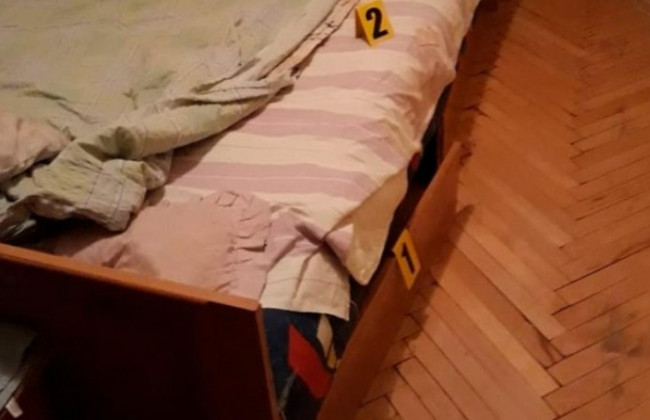 Зарезал жену и спрятал тело в диван: в Черновцах произошло жестокое убийство