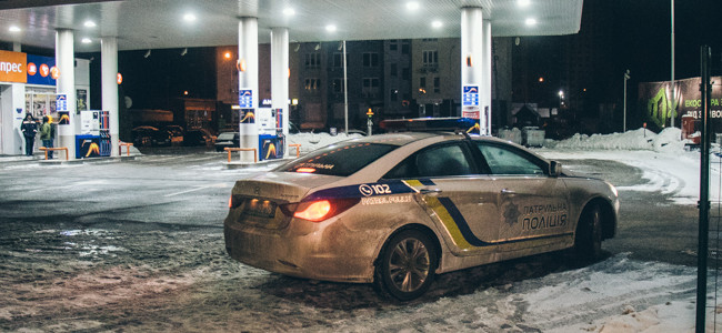 Проломили голову бутылкой шампанского: в Киеве произошло ЧП