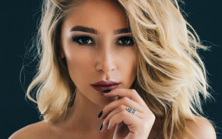 Правовой гламур: Ивлеева «оскорбила» Путина, а Робби Уильямс «травит» гитариста Led Zeppelin