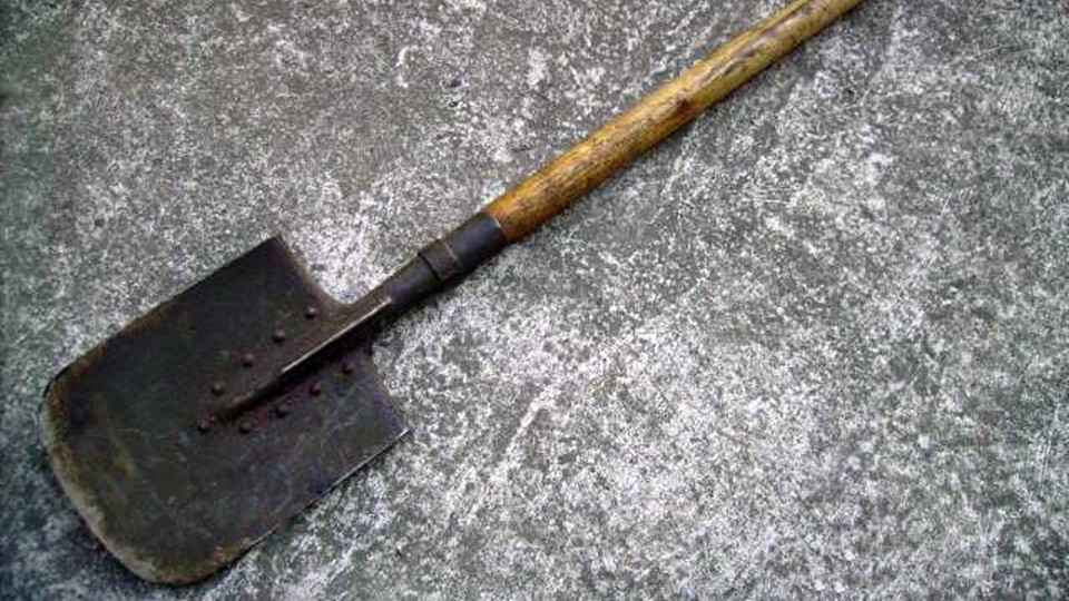 Женщина в Черкассах до смерти забила подругу лопатой