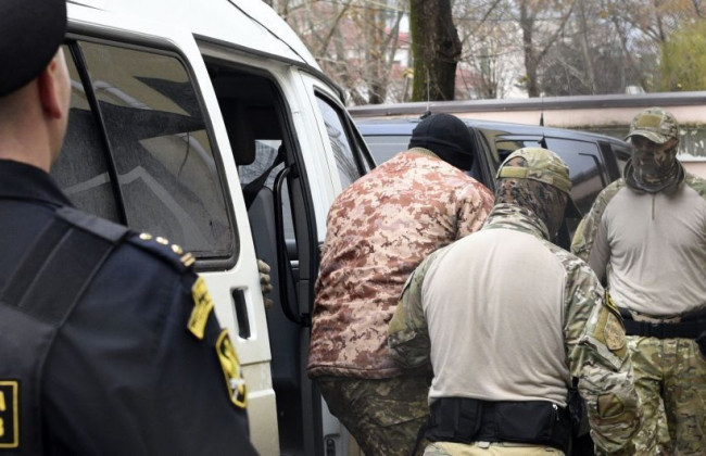 Захват моряков в Азовском море: новые подробности о «суде» над украинцами