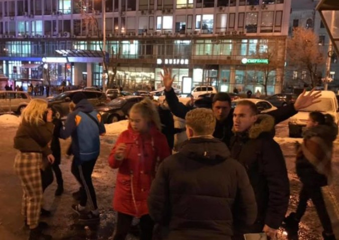 Дерзкие школьники избили мужчину в центре Киева: первые подробности