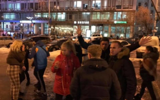 Дерзкие школьники избили мужчину в центре Киева: первые подробности