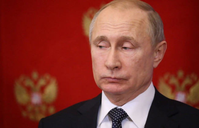 У нас приглашение есть: у Путина собираются на выборы в Украине