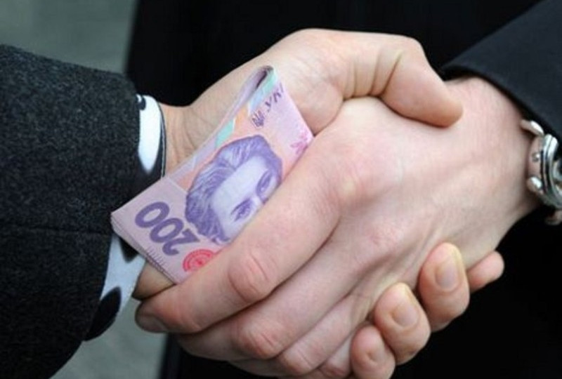 Вымогал взятки у предпринимателей: СБУ разоблачила в коррупции чиновника из Гоструда