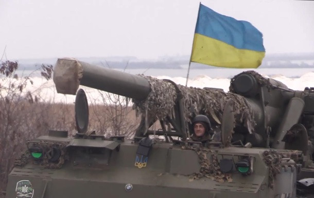 Военные испытали на Донбассе артиллерийские установки «Пион»