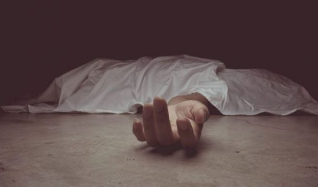 Моторошна знахідка: тіло жінки знайшли у квартирі в Івано-Франківську