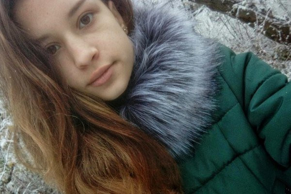 Вбивство дівчини під Харковом: телефон жертви продали