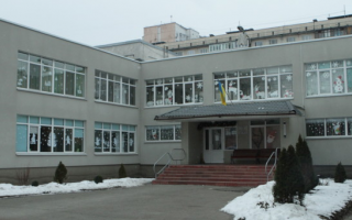 Конфликт в столичном лицее: отец школьника избил педагога