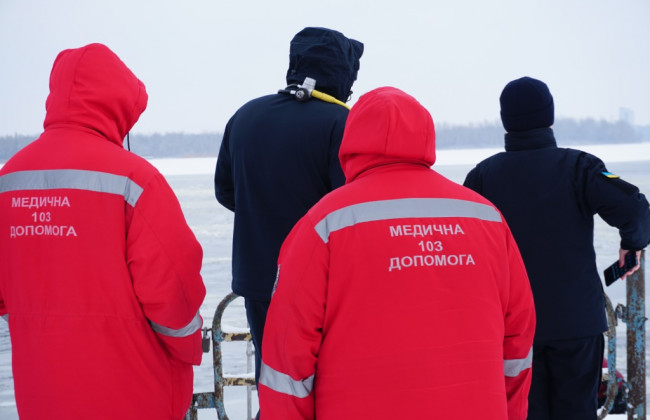 Несчастный случай в Днепре: мужчина провалился под лед