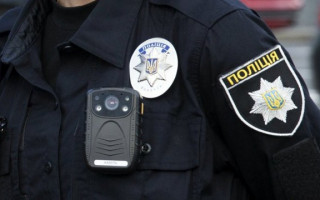 ДБР оголосило підозру запорізькому патрульному у побитті затриманого