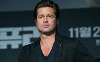 Правовой гламур: на Брэда Питта подали в суд жертвы урагана, а Ариану Гранде обвинили в расизме