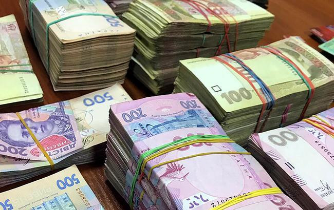 Более 100 тысяч грн: на взятке погорел чиновник Николаевского горсовета