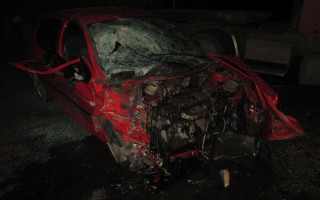 Масштабное ДТП под Львовом: фура смяла легковушку, пострадали дети